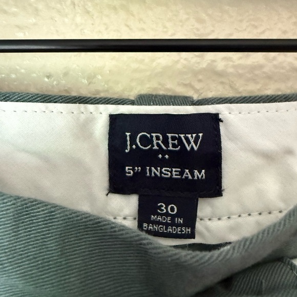❇️J. CREW 5” Shorts 2 for $22 ❇️ - Picture 2 of 4